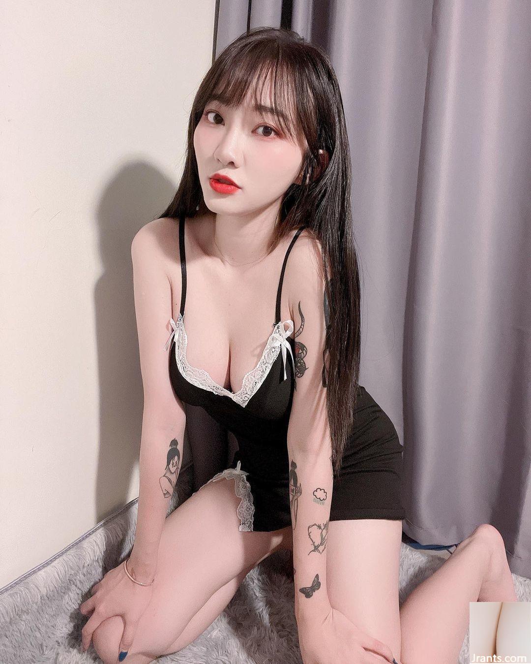 Vóc người thấp, ngực khủng “Huya” dáng người mảnh khảnh và đường cong quyến rũ (45P) - Ảnh 20