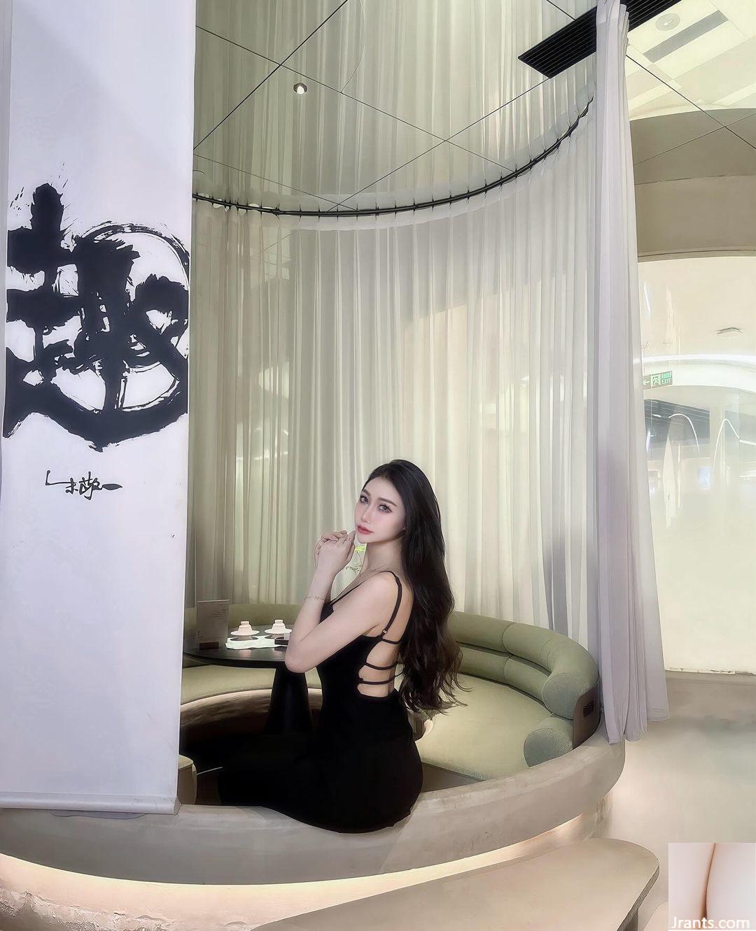 Bộ ngực nhỏ gợi cảm Zhimo “jr 150,2cm” hơi lộ ra, vòng cung hoàn hảo thật quyến rũ (19P) - Ảnh 17