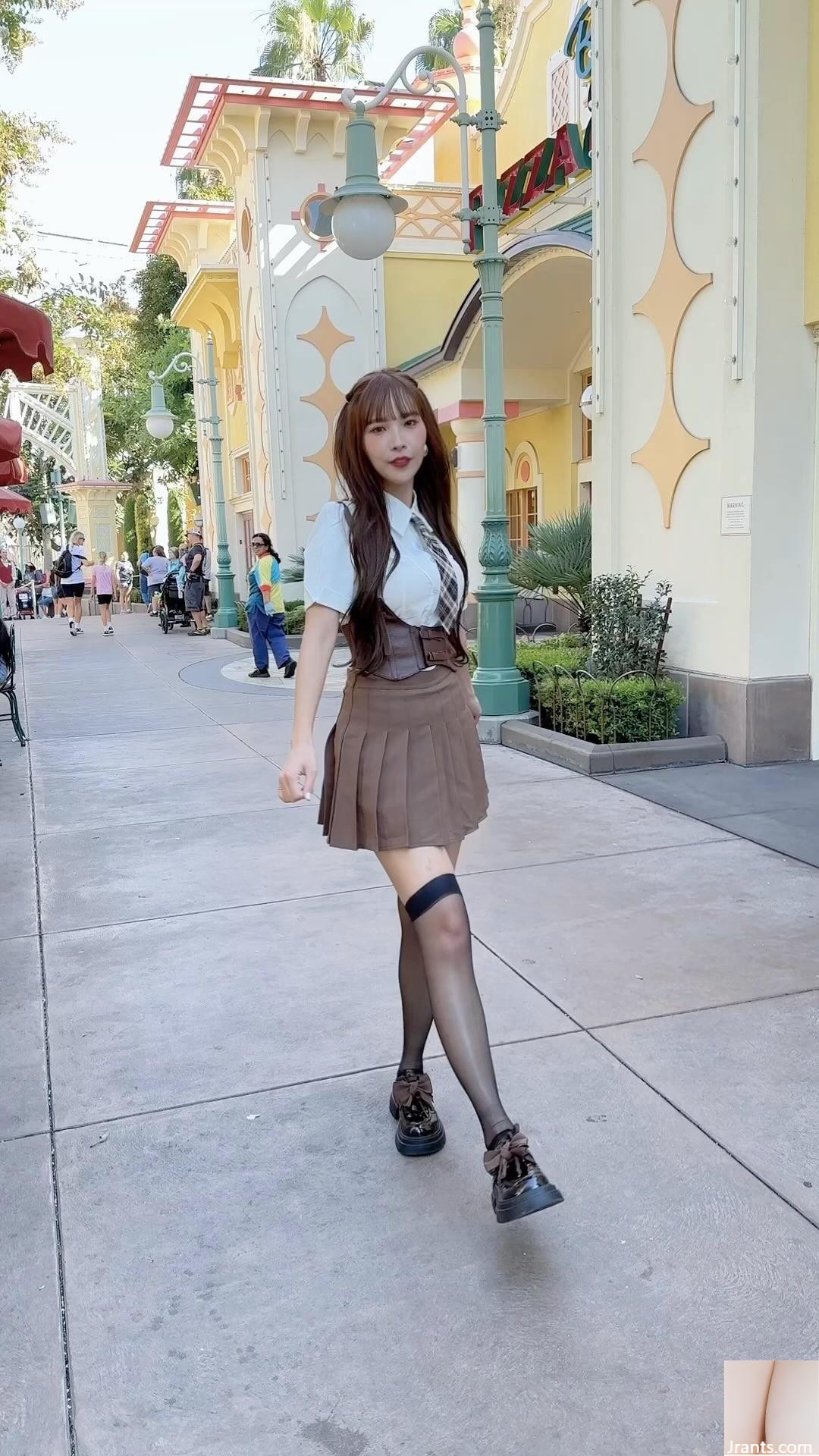 “Rina Xie Aina” dễ thương và quyến rũ có thân hình hoàn hảo (20P)