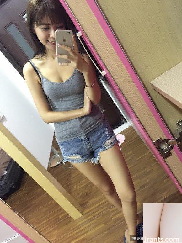 (Little Chen Yanxi) Những bức ảnh mặc trang phục bé gái của hot girl Lin Yiyu đã được lan truyền và cư dân mạng hét lên: Phụ nữ đã thay đổi ở tuổi 18 (18P)! - Ảnh 6
