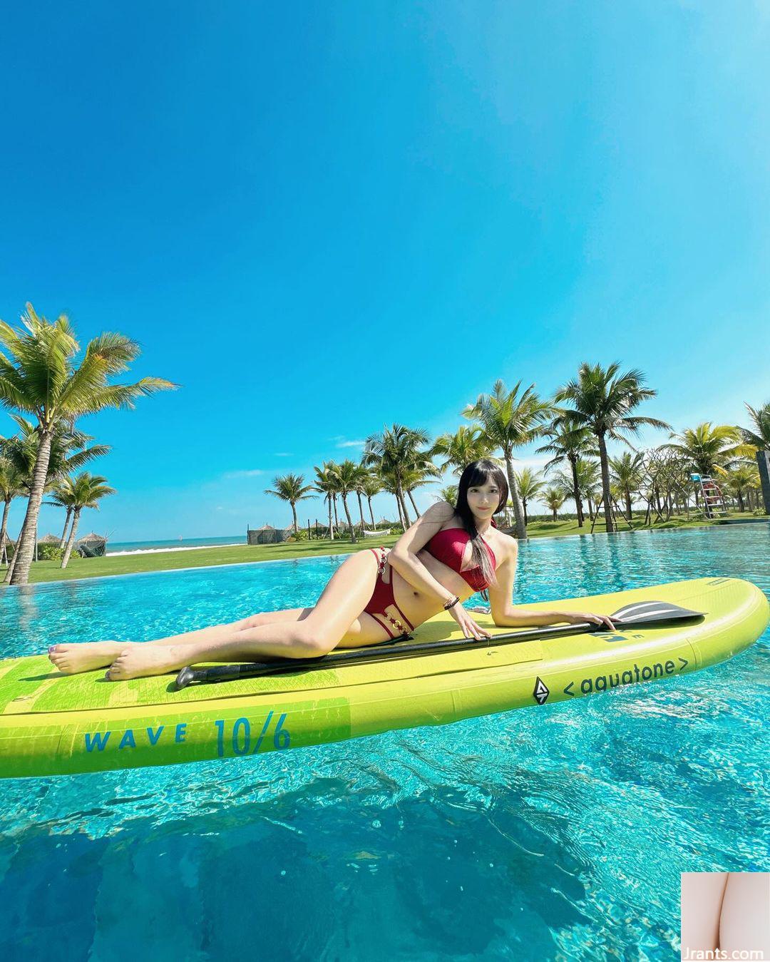 “Cô bé cầu lông” ngực khủng của Bo Qinggouyong vừa ngọt ngào vừa gợi cảm (27P) - Ảnh 11