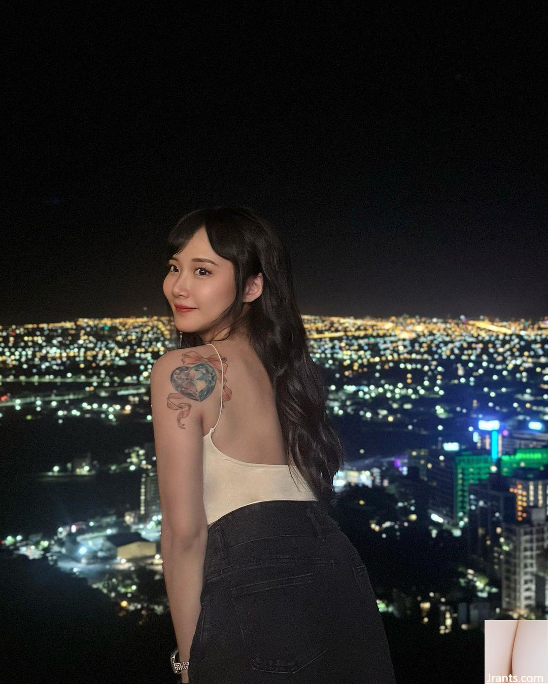 “Cô bé cầu lông” ngực khủng của Bo Qinggouyong vừa ngọt ngào vừa gợi cảm (27P) - Ảnh 14