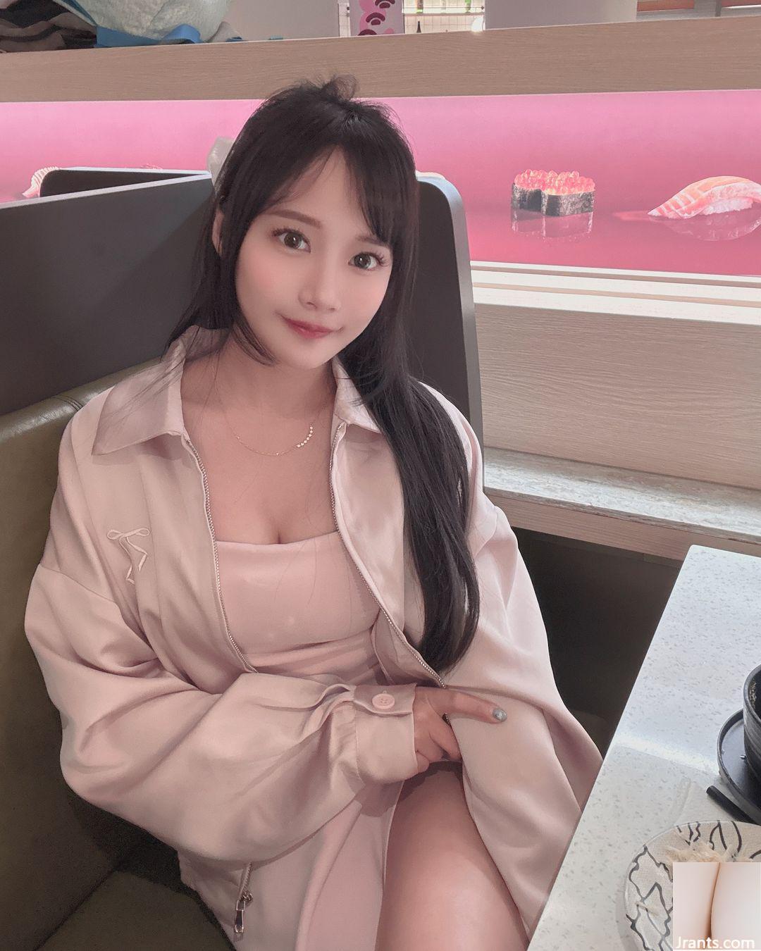 “Cô bé cầu lông” ngực khủng của Bo Qinggouyong vừa ngọt ngào vừa gợi cảm (27P) - Ảnh 25