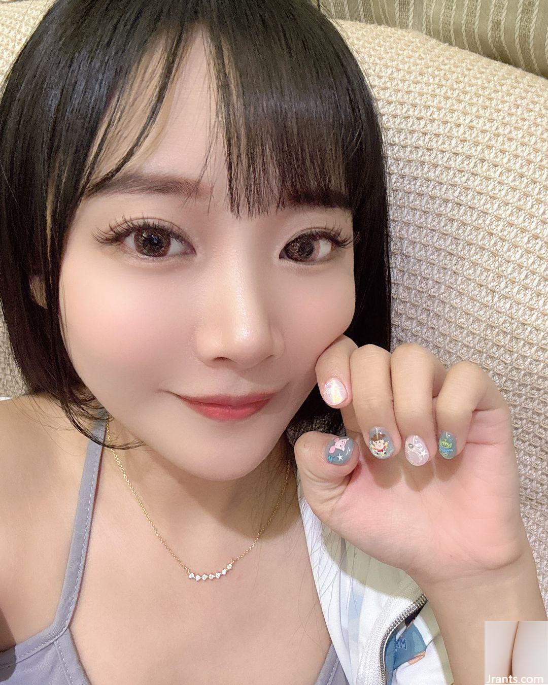 “Cô bé cầu lông” ngực khủng của Bo Qinggouyong vừa ngọt ngào vừa gợi cảm (27P) - Ảnh 26