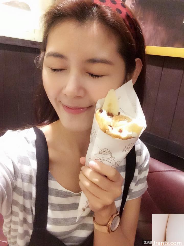 Ngoại hình ngọt ngào của Hu Beijing, nghệ sĩ piano đến từ Zhaozheng, được cư dân mạng bàn tán sôi nổi: Cô ấy không thể tập trung vào việc học piano chút nào (19P) - Ảnh 8