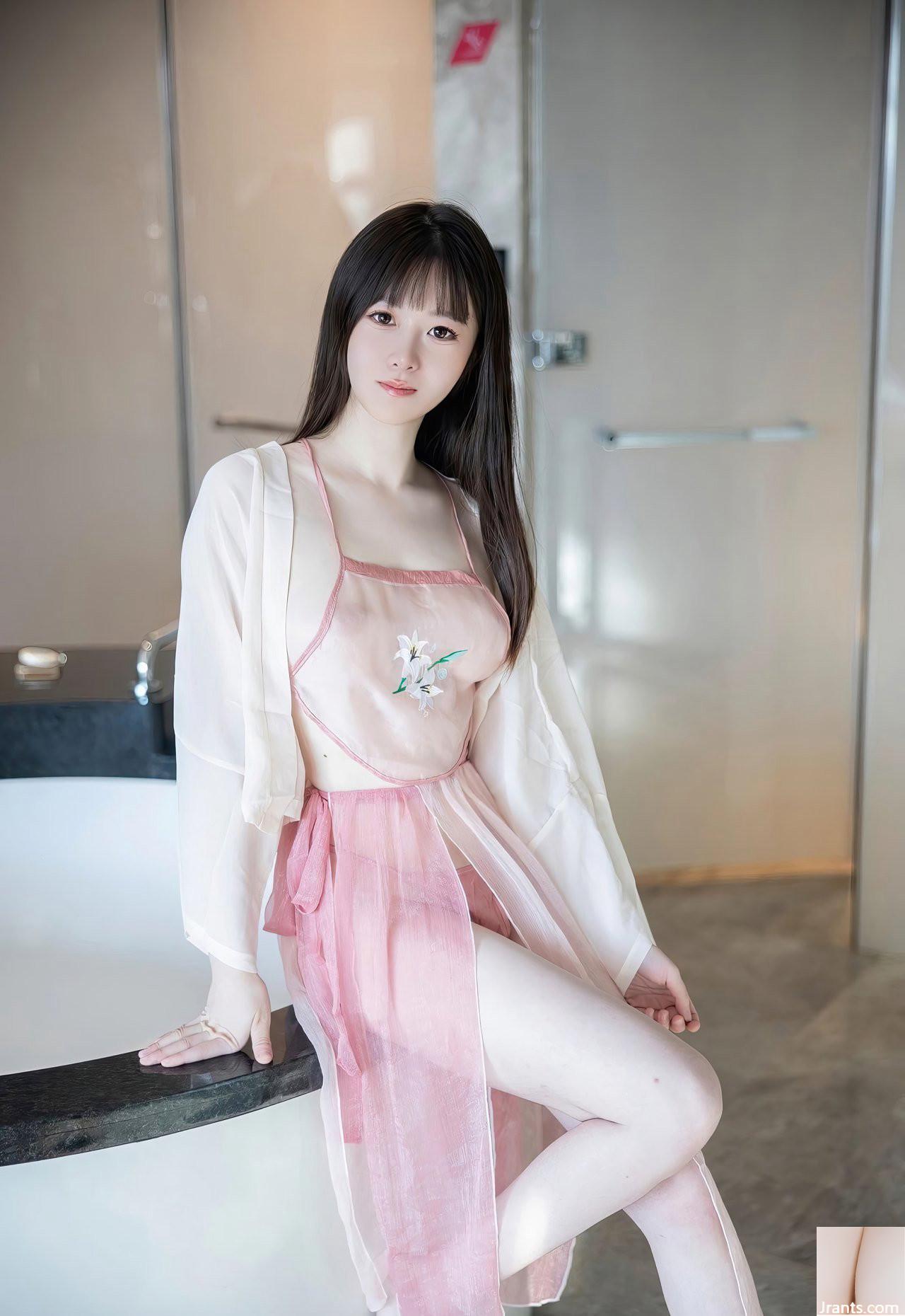 Phần bụng gợi cảm của Lin Youyou, làn da trắng nõn nà, cặp mông đẹp, bộ đồ làm đẹp (15P) - Ảnh 9