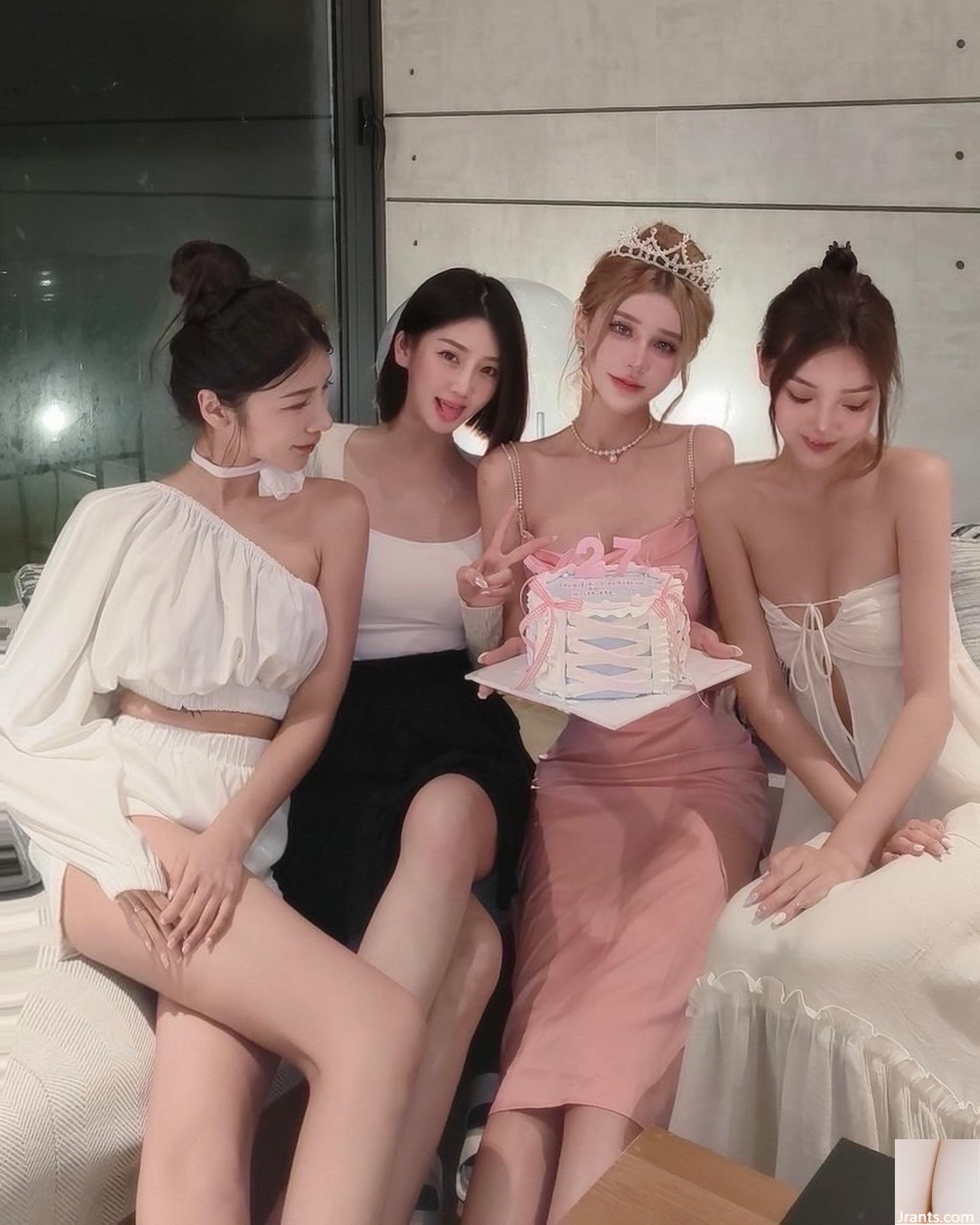 Bộ ngực đẹp độc ác “Kimmyo Weng Xiyan” ngực khủng không chịu nổi, toàn mạng náo loạn (18P) - Ảnh 15