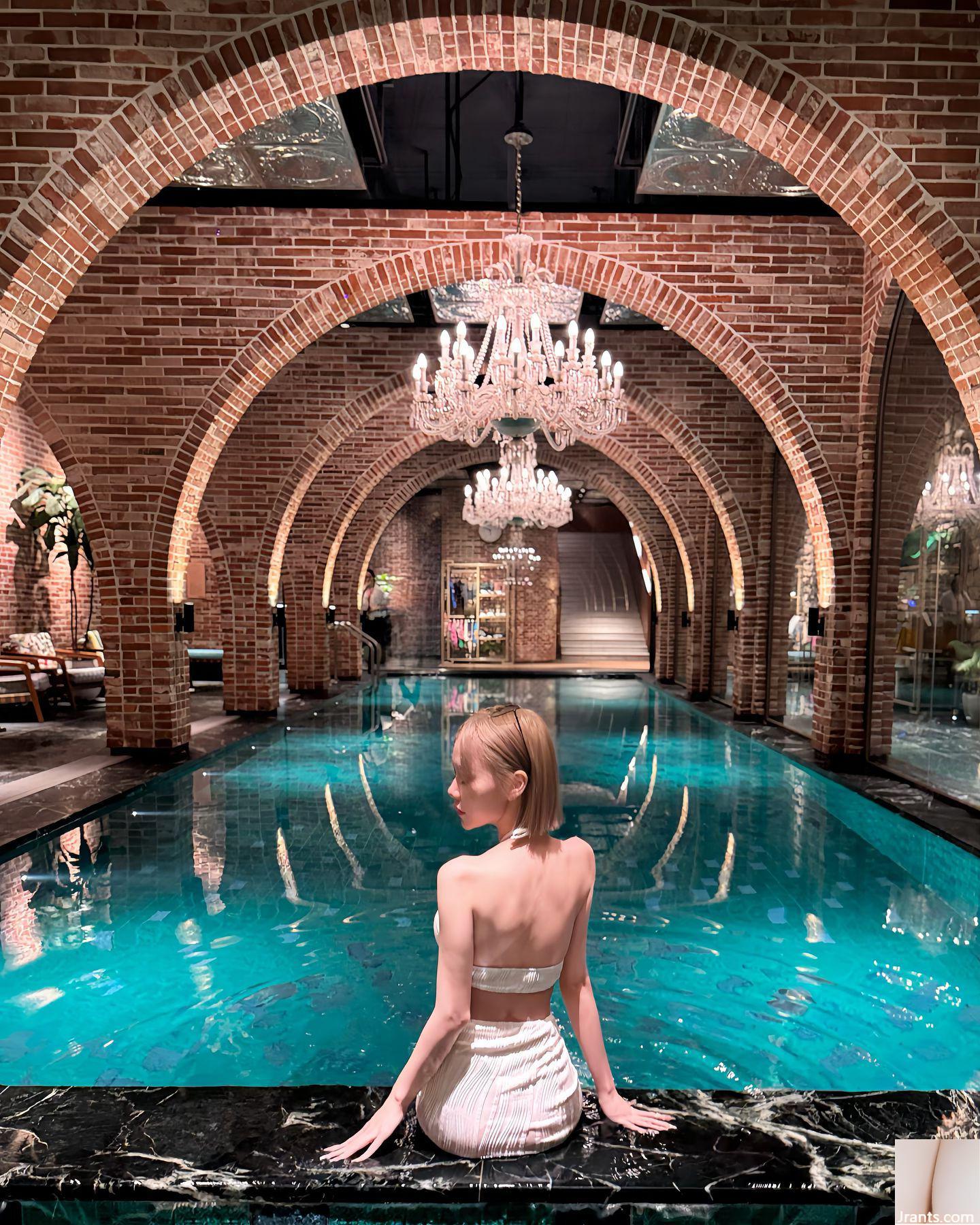 Chất liệu hot bird “Lin Suan” có vẻ ngoài ngọt ngào và vòng eo gợi cảm hoàn hảo (27P) - Ảnh 15