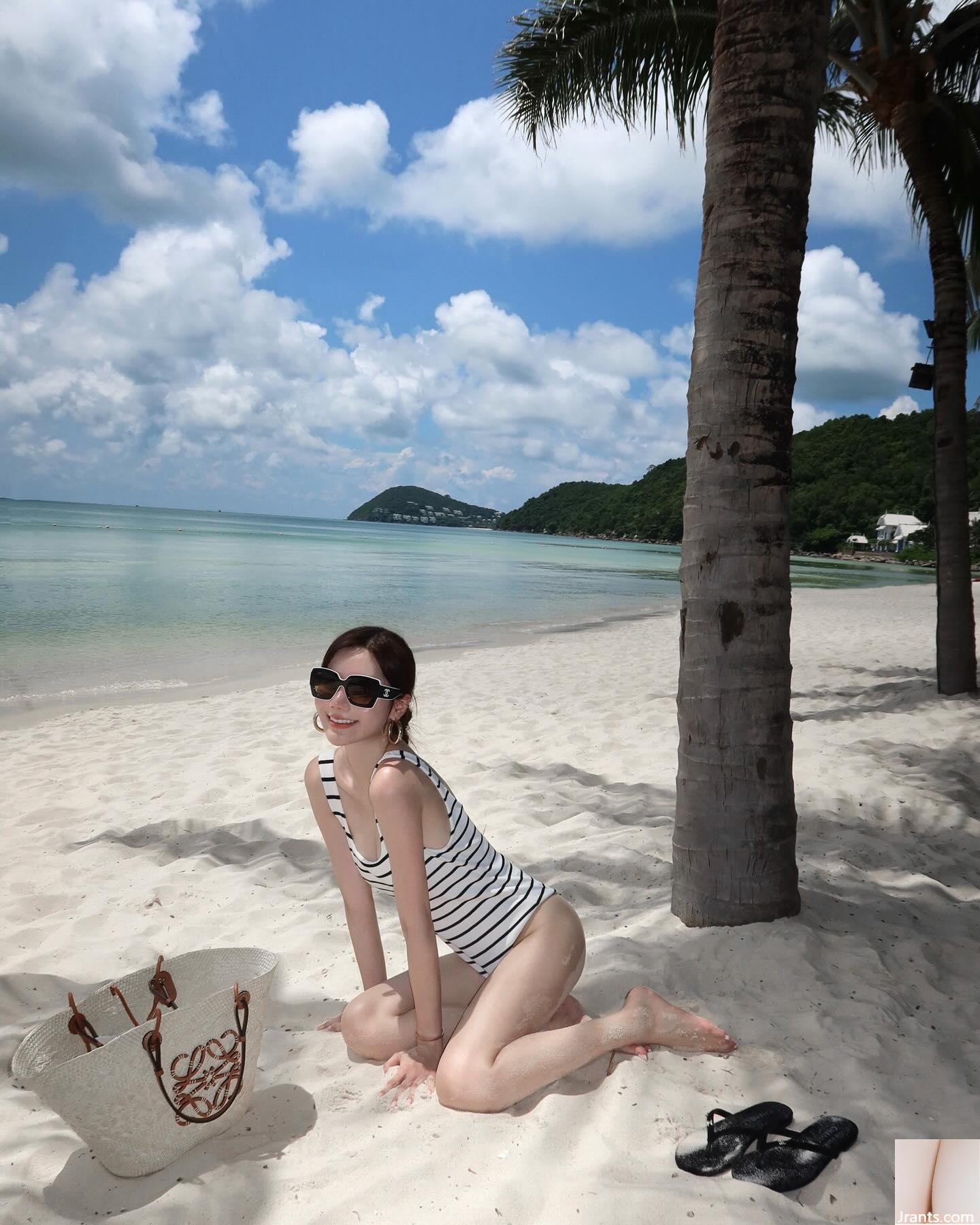 Bộ ngực đẹp “Yang Yuxian”, hình ảnh bắt mắt gợi cảm đến khó cưỡng (25P) - Ảnh 12