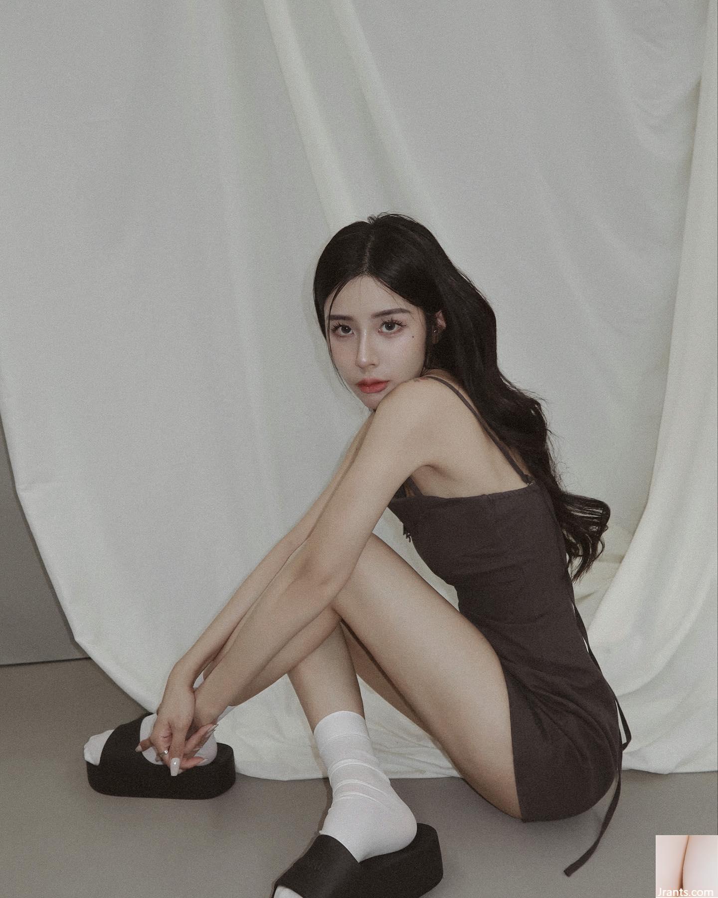 “Celíne” có dáng người bất khả chiến bại, ngọt ngào và gợi cảm (35P) - Ảnh 2