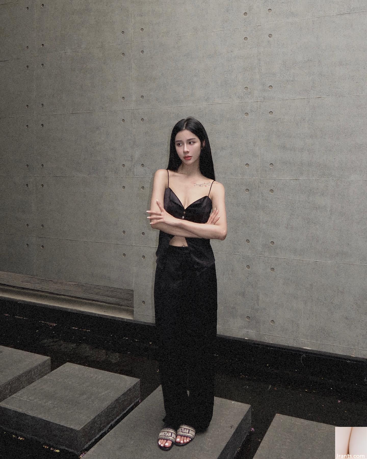 “Celíne” có dáng người bất khả chiến bại, ngọt ngào và gợi cảm (35P) - Ảnh 23