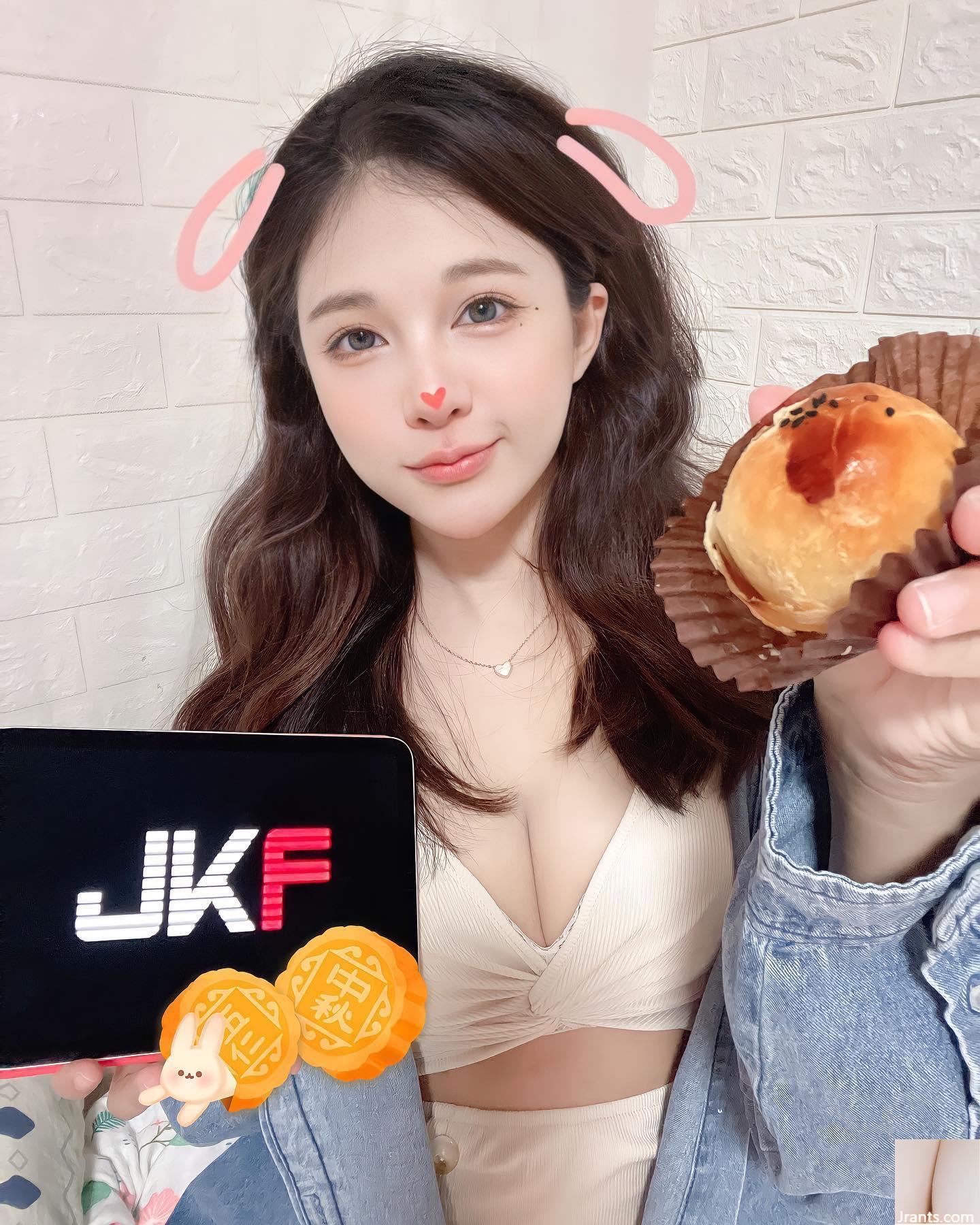 Người đẹp trực tuyến gợi cảm “Zhijun Jun” có khe ngực chữ V sâu và tuyệt đẹp (28P) - Ảnh 24