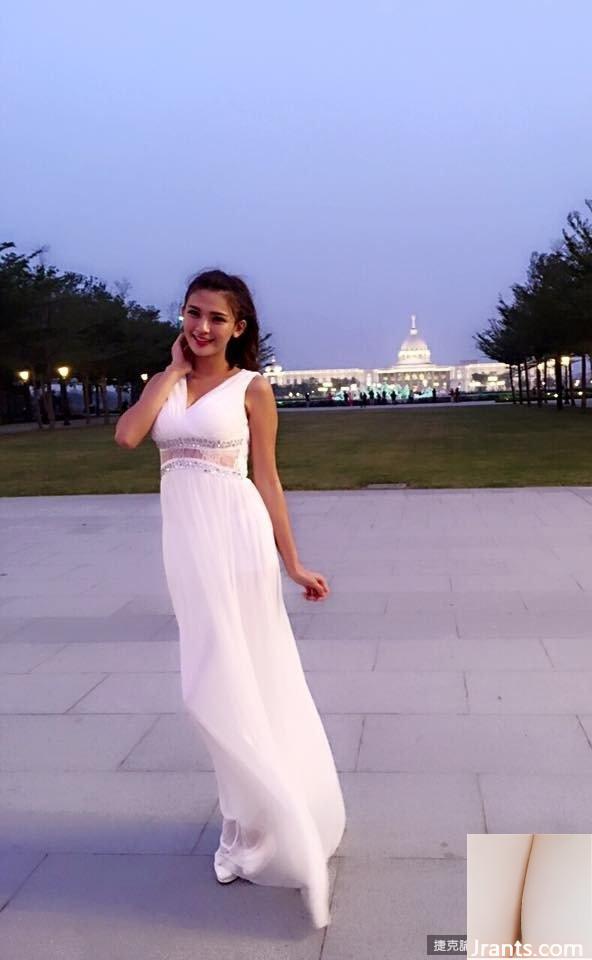 Hot girl D-cup Xiao Xixi bị tấn công ngực (15P) - Ảnh 9