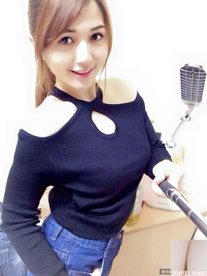 Bộ ảnh gợi cảm của cô gái nóng nảy Mo Kui bị đồn là quá hôi để những người lớn tuổi độc đoán của cô bị lộ (17P) - Ảnh 12