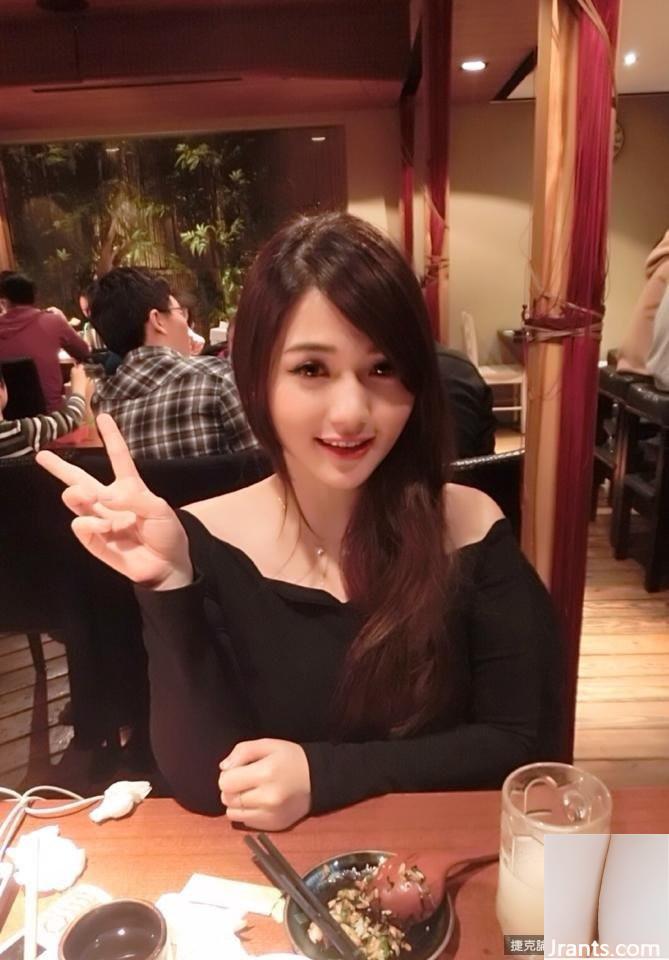 Bộ ảnh gợi cảm của cô gái nóng nảy Mo Kui bị đồn là quá hôi để những người lớn tuổi độc đoán của cô bị lộ (17P) - Ảnh 9