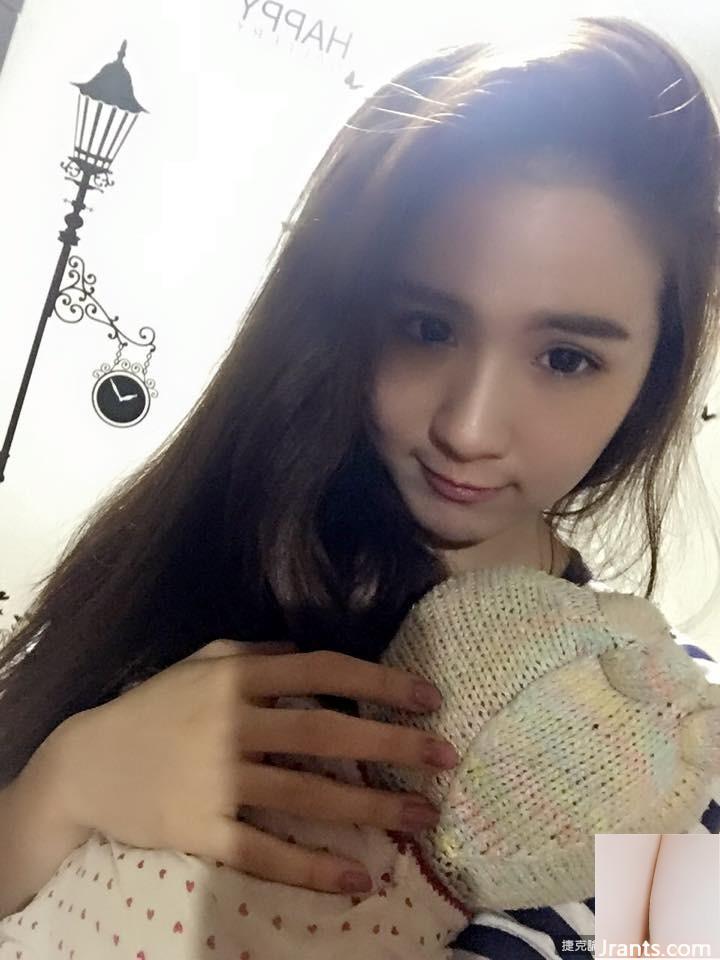 “Cô gái Samsung” Pan Yingzhu chia sẻ ảnh gợi cảm trên Facebook và cư dân mạng xác nhận: Đây là ai để giết (15P) - Ảnh 10