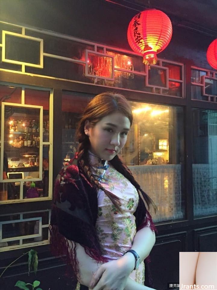 “Cô gái Samsung” Pan Yingzhu chia sẻ ảnh gợi cảm trên Facebook và cư dân mạng xác nhận: Đây là ai để giết (15P) - Ảnh 9