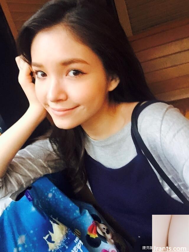 Người mẫu xinh đẹp Han Shengsheng có nụ cười ngọt ngào bên bể bơi (21P) - Ảnh 15