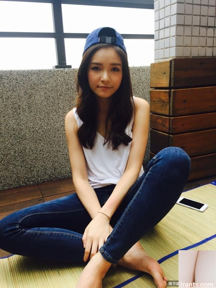 Người mẫu xinh đẹp Han Shengsheng có nụ cười ngọt ngào bên bể bơi (21P) - Ảnh 18