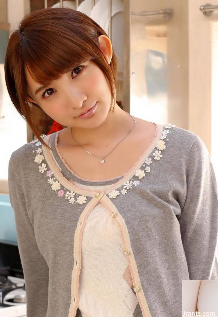 Nana Ozaki: Bức tranh nước cực đoan gần như không che được âm hộ của cô ấy (100P) - Ảnh 83