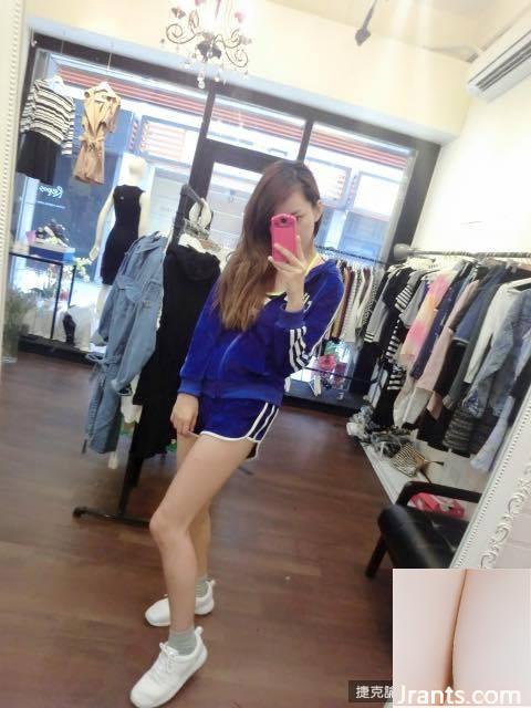 Cửa hàng Dora Quần áo Dora Cô gái xinh đẹp Lao Guanniang~Zhang Lili~(36P) - Ảnh 22