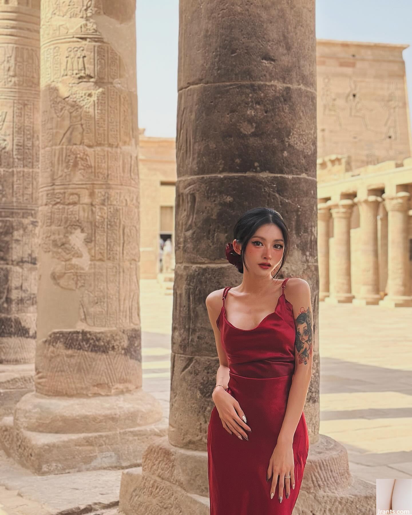 Khí chất xinh đẹp “Beautiful Daji” ngọt ngào nhưng vẫn gợi cảm và có bộ ngực đẹp. Góc nhìn quá xấu (35P) - Ảnh 33