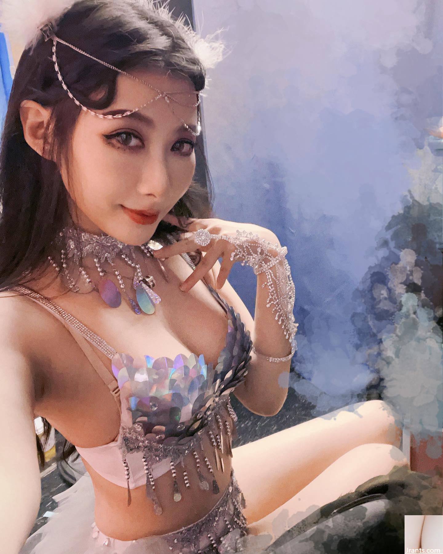 Phối cảnh trắng trẻo ngây ngất của nữ thần chân dài “Pan Ruolan” không thể chịu nổi vẻ quyến rũ trọn vẹn (18P) - Ảnh 10