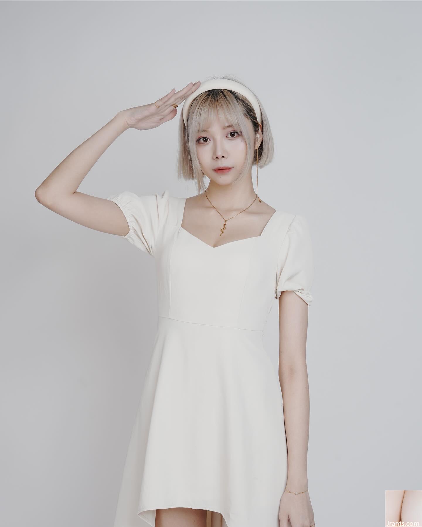 Vòng một đáng tự hào của hot girl ngọt ngào “Haruka Yunxi” bị lộ hết (26P - Ảnh 17