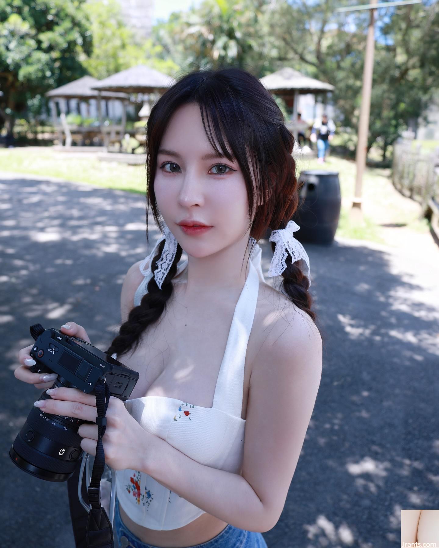 “Josh Ah” hai đỉnh kiêu hãnh có bộ ngực đầy đặn và xinh đẹp dưới vẻ ngoài trẻ thơ Không có giới hạn cho những bức hình bắt mắt (18P) - Ảnh 8