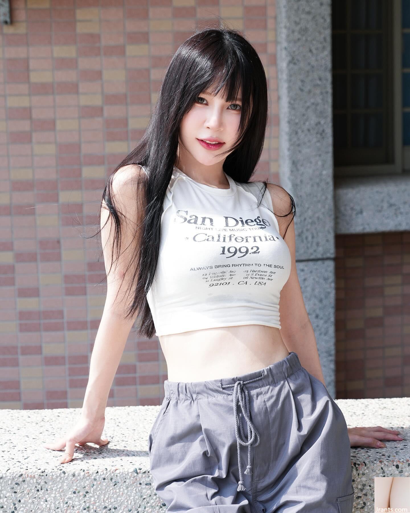 “Josh Ah” hai đỉnh kiêu hãnh có bộ ngực đầy đặn và xinh đẹp dưới vẻ ngoài trẻ thơ Không có giới hạn cho những bức hình bắt mắt (18P) - Ảnh 9