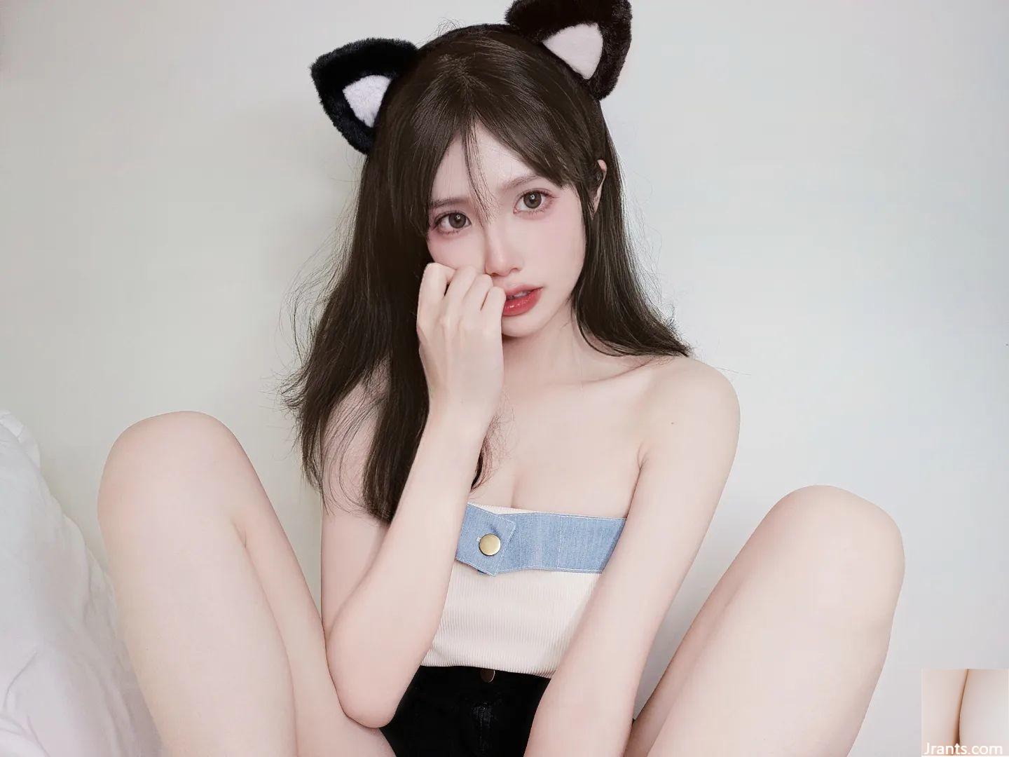 Rãnh sâu trắng như tuyết “chieh0528” có thân hình nóng bỏng khiến người ta muốn xiêu lòng (30P) - Ảnh 14