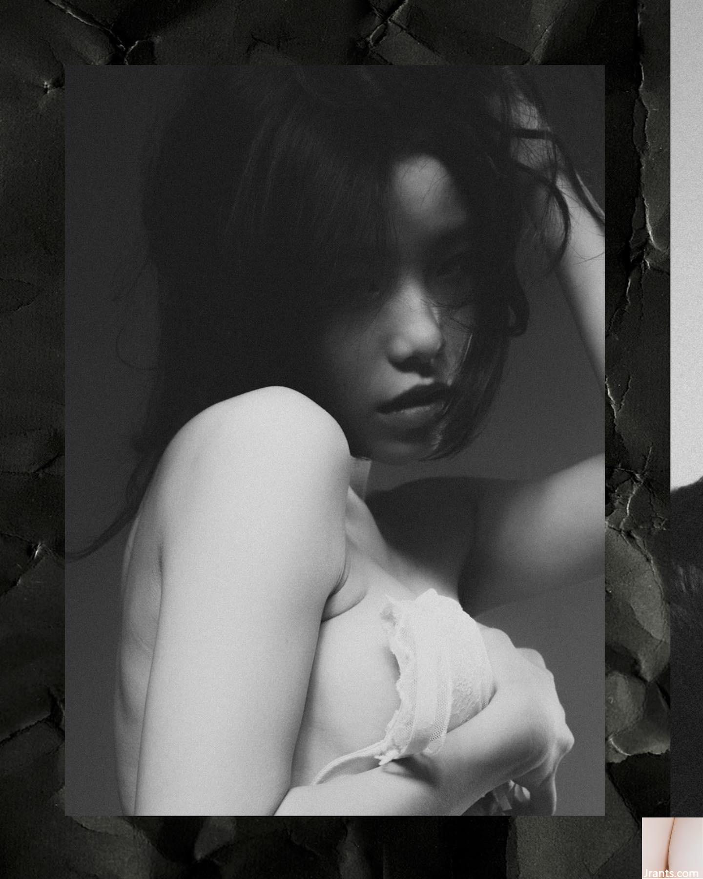 Giải phóng gợi cảm “Shu Shu Is Sunny” tự hào về vòng 1 và bị bắt gặp yêu thẳng (30P) - Ảnh 16