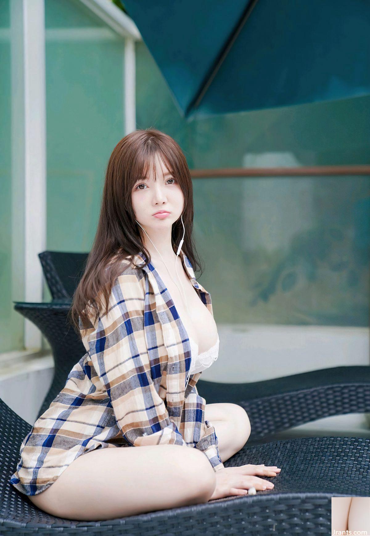 Người đẹp ngực khủng Nuomeizi với thân hình to tròn quyến rũ trong bộ ảnh quyến rũ trong bể bơi (13P) - Ảnh 3