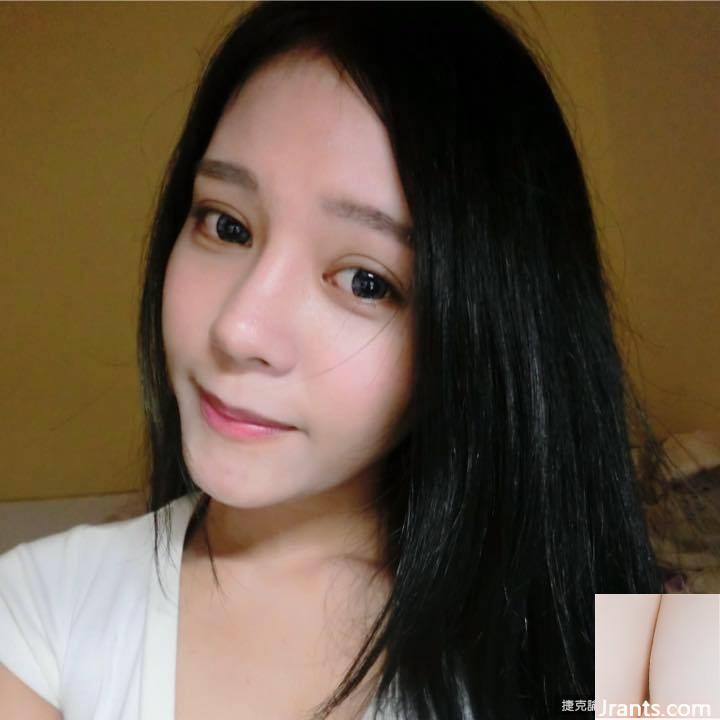 Cô bé nhà bên ngọt ngào và quyến rũ ~ Michelle ~ Selfie bằng mắt điện quyến rũ với bộ ngực hơi lộ ra và vẻ quyến rũ gợi cảm (19P) - Ảnh 13