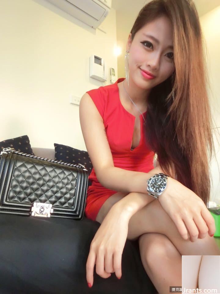 Cô gái cao gợi cảm với đôi mắt điện ~ Yang Fei’er ~ Bức ảnh tự chụp bộ ngực nhỏ lộ ra bên bờ sông rất bắt mắt (37P) - Ảnh 9