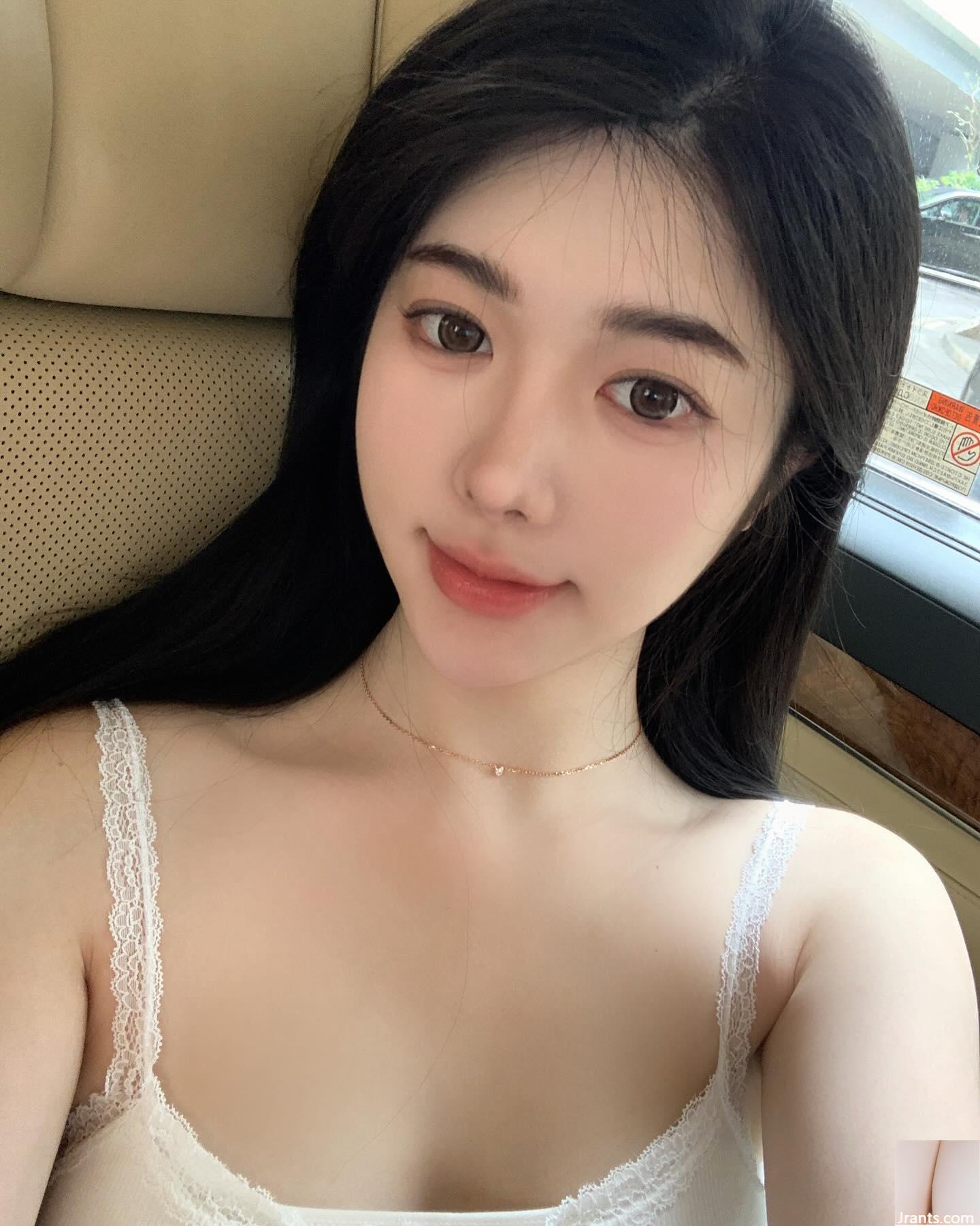 Người mẫu nóng bỏng hàng đầu “Yixin YiXin” lộ bộ ngực trắng nõn và mềm mại khiến khán giả mất kiểm soát (42P) - Ảnh 40