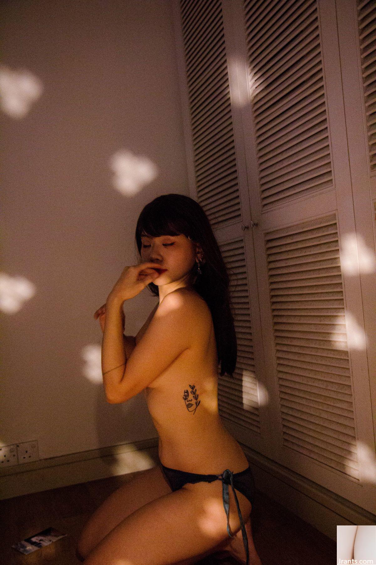 (Black Mania) Đôi chân hình chữ M nhô ra và cong giúp giải phóng bộ ngực săn chắc và xinh đẹp và để lộ chúng (52P) - Ảnh 43