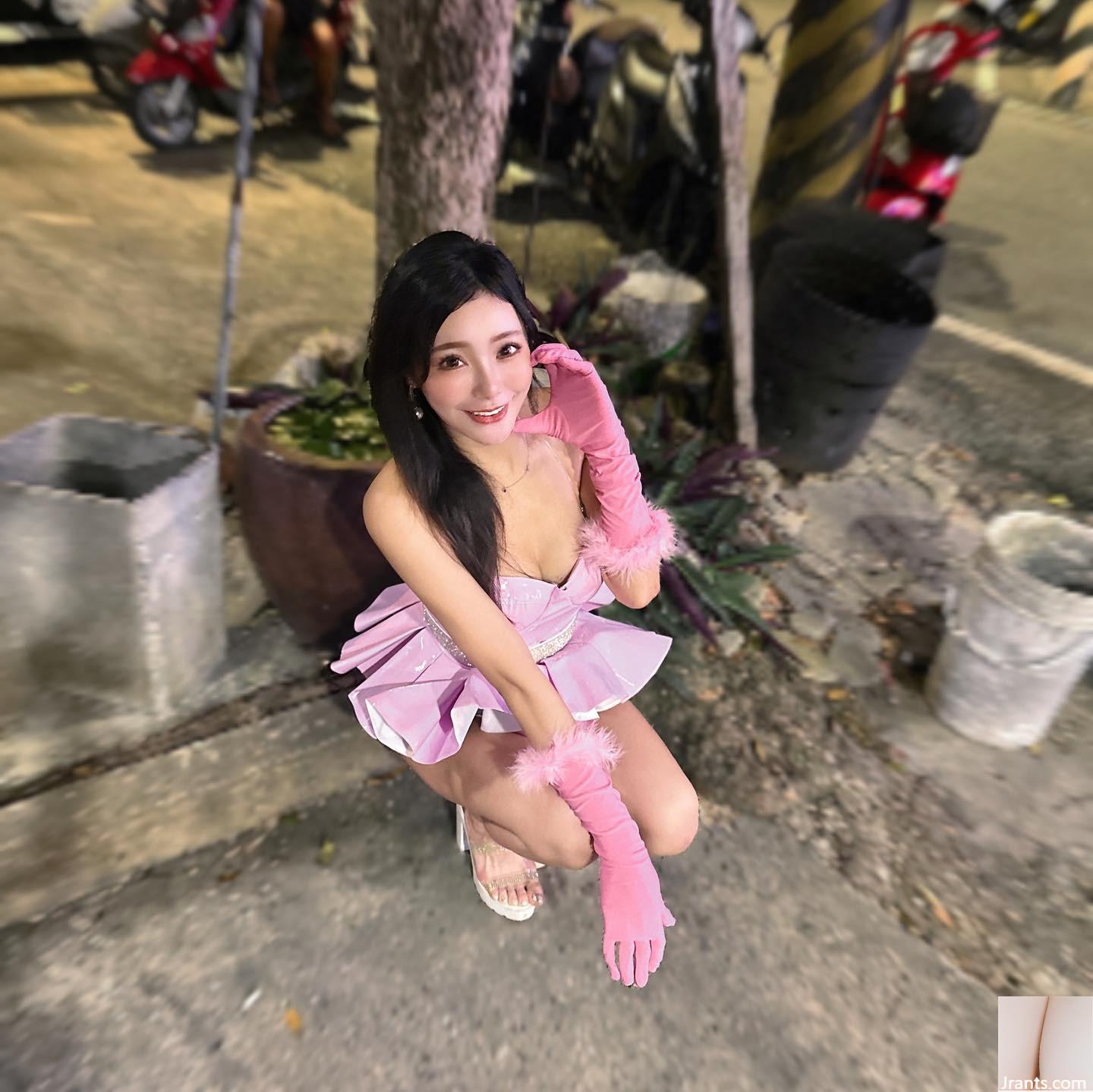 Cô gái ngực bự “Xiao Mi Lu (Lin Jieyin)” đã chiếm được cảm tình của cư dân mạng với thân hình dữ dằn (19P) - Ảnh 16