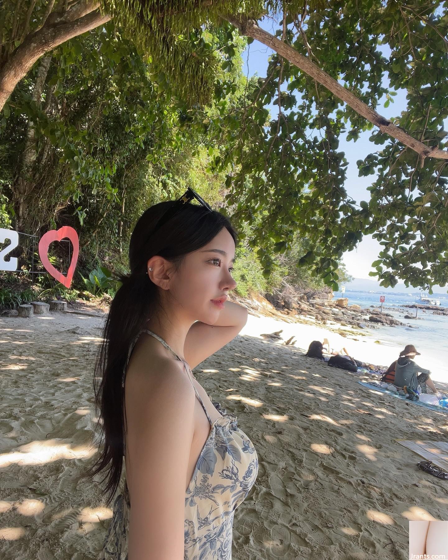 Đôi chân đẹp nóng bỏng “” Sự bùng nổ gợi cảm của đàn anh trên ngực quá dữ dội! (16P) - Ảnh 2