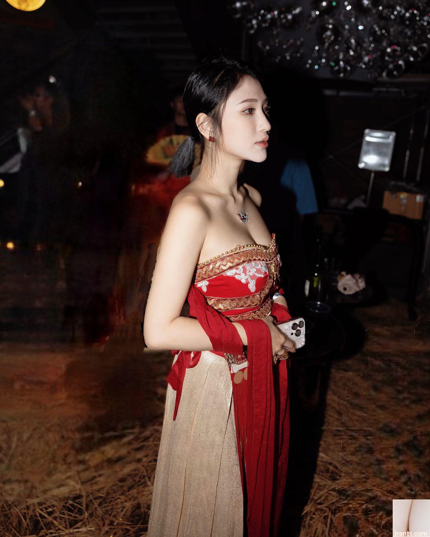 “Shen Luohan” có dáng người quyến rũ và toát ra khí chất đầy đặn, ai cũng phải sửng sốt (14P) - Ảnh 9