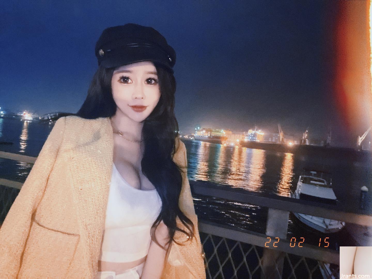 Gái xinh “Xiao Zhang Baby” có đường cong đầy đặn, sâu lắng, xoa dịu thể xác và tinh thần, yêu thẳng (14P) - Ảnh 9