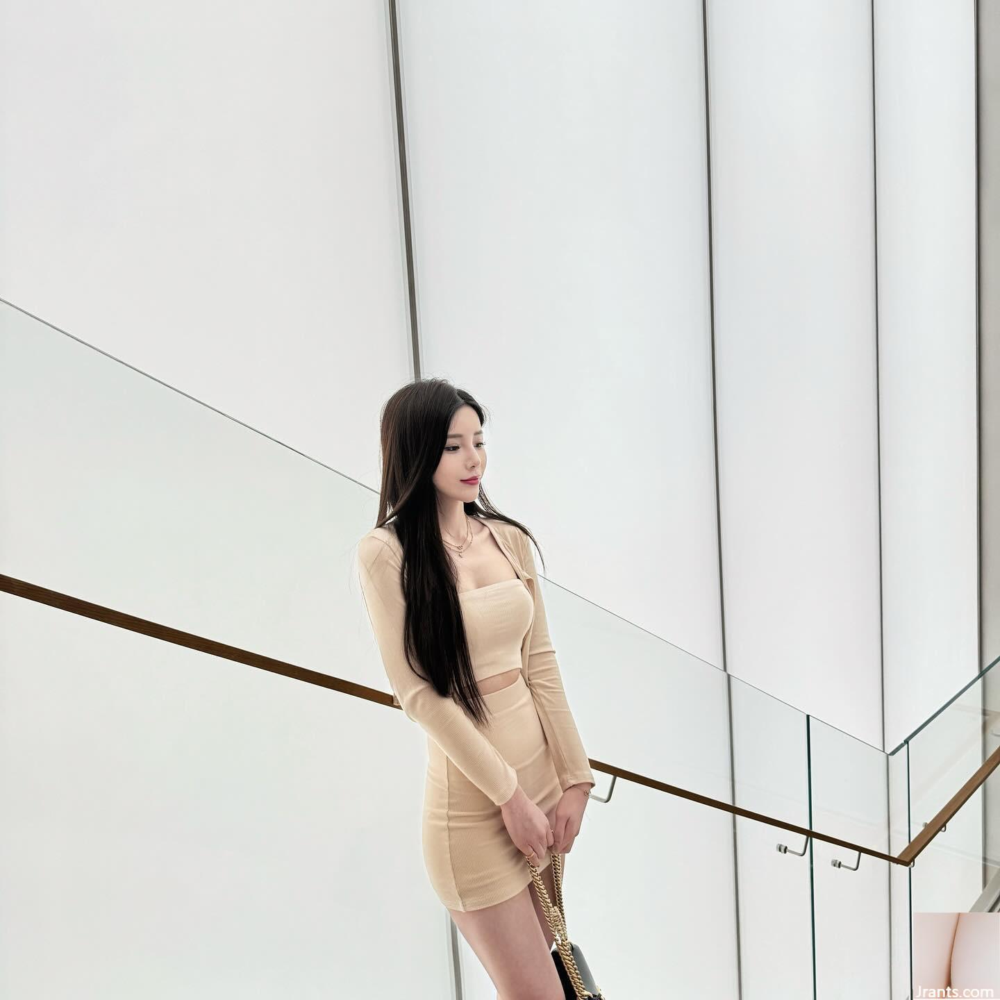 Cô gái xinh đẹp “Peru_” có bộ ngực trắng nõn và dịu dàng nhìn thật hấp dẫn! (16P) - Ảnh 13