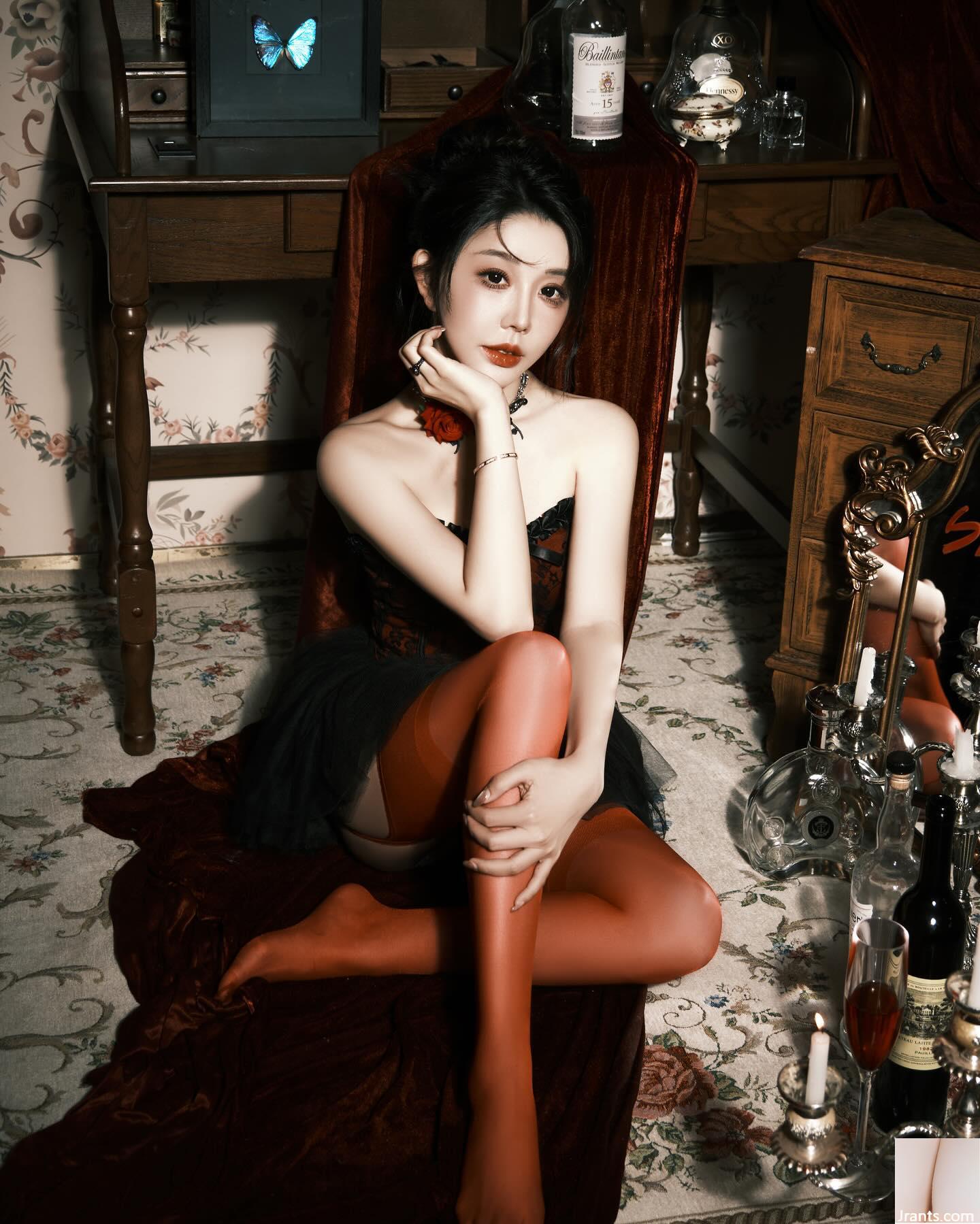 Bộ ngực đẹp phản khoa học và hung dữ của “Zhang Qiaoyun” bị lộ, khoe dáng ngực đẹp (19P) - Ảnh 15