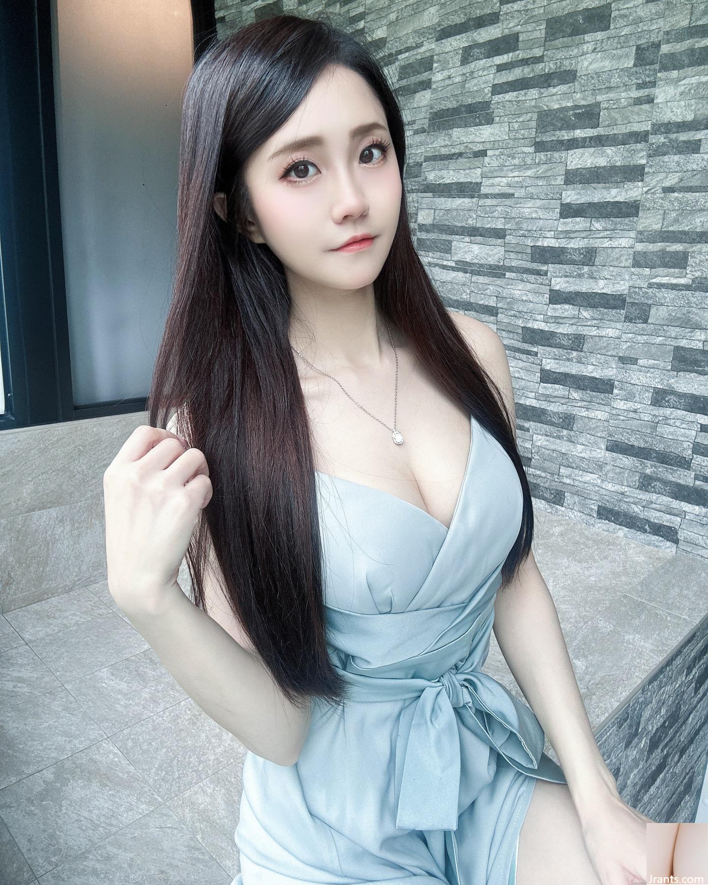 Hot girl “Jia Jia'er” lộ ngực khủng khiến khán giả thích thú và mê mẩn (16P) - Ảnh 11