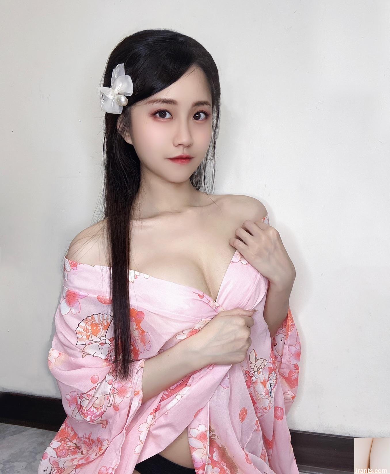 Hot girl “Jia Jia'er” lộ ngực khủng khiến khán giả thích thú và mê mẩn (16P) - Ảnh 3