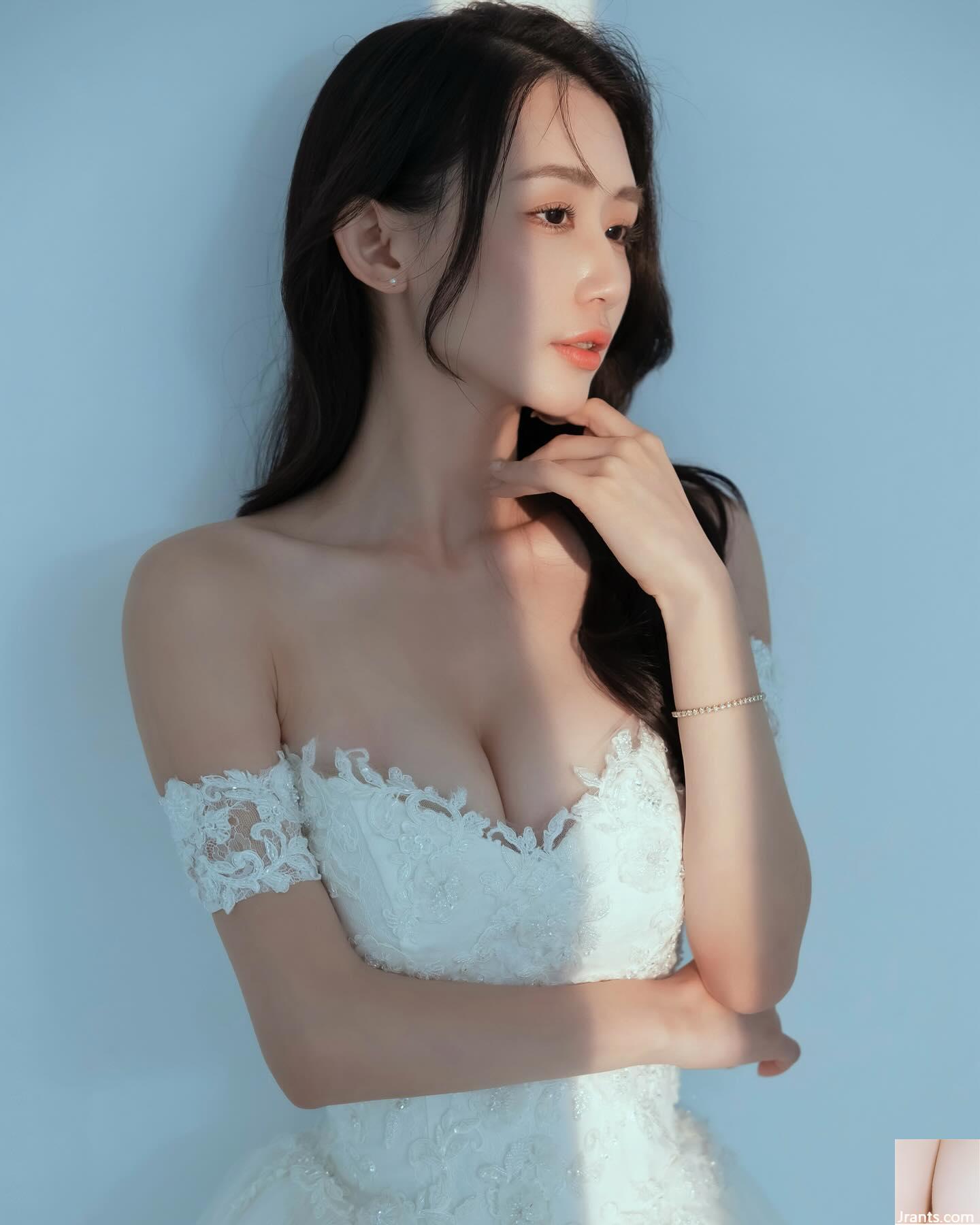 Búp bê “Carina” xinh xắn trông siêu ngọt ngào, ngọt ngào và cay nồng (16P) - Ảnh 4