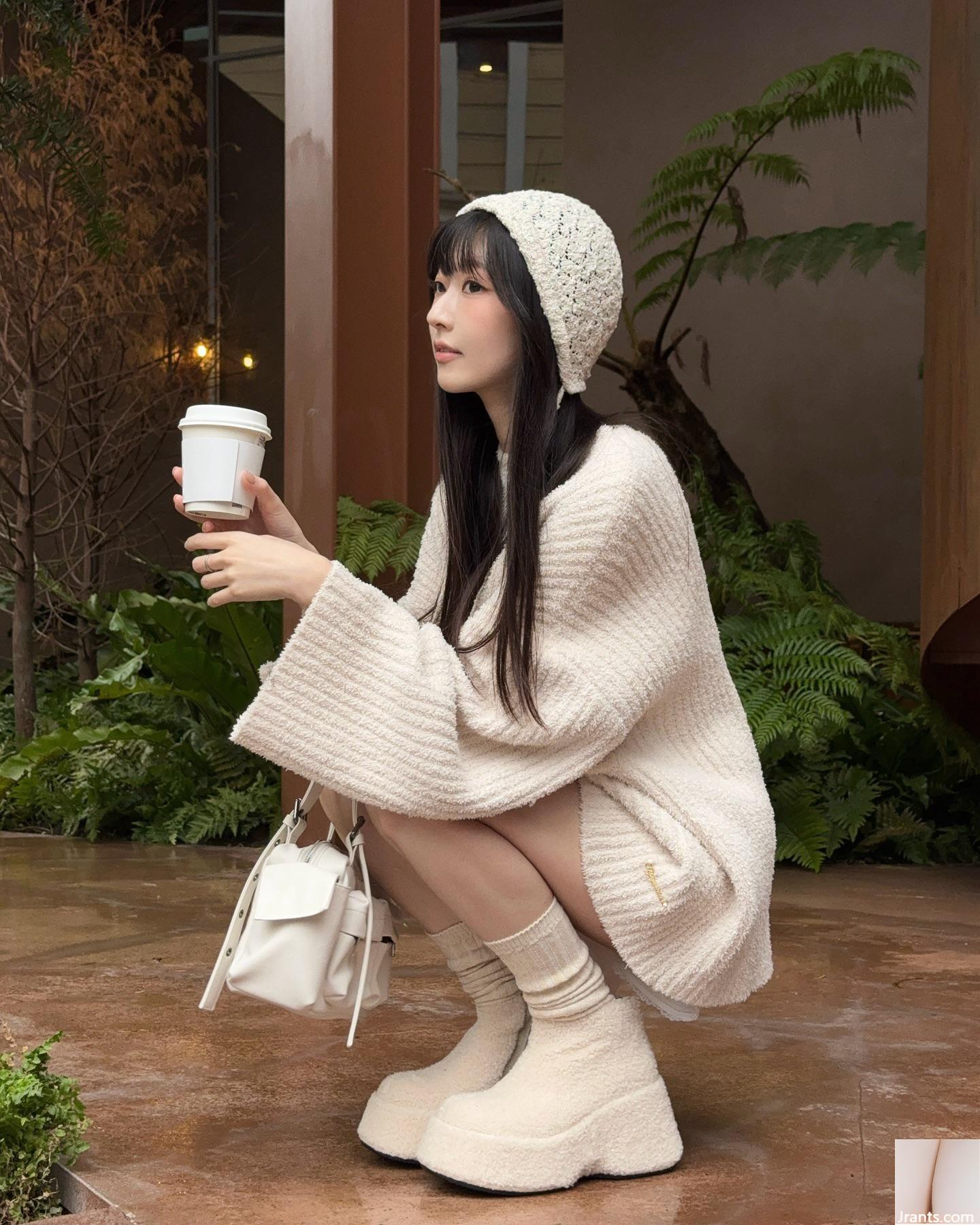 “Wu Fang” có vòng eo hoàn hảo và vóc dáng đáng kinh ngạc với bộ ngực đẹp sẵn sàng lộ diện (12P) - Ảnh 2