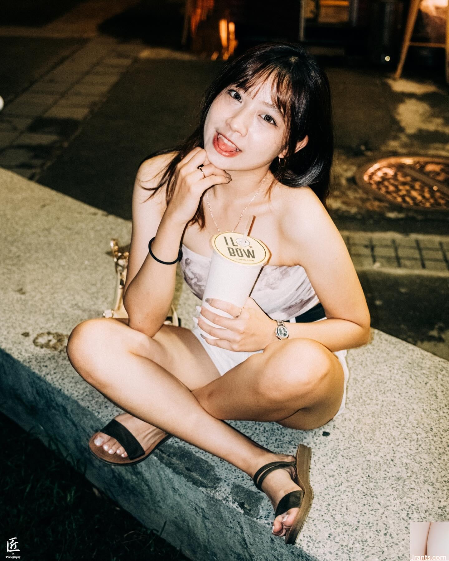 Đường cong quyến rũ “BaoNi” hiện ra và chiếm được cảm tình của cư dân mạng (17P) - Ảnh 10