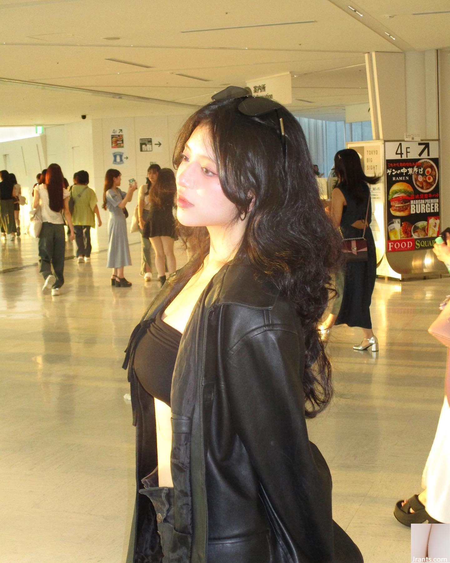 Thân hình trắng trẻo và dịu dàng “Qiu Zhiqi” với bộ ngực khủng khiến người ta chảy nước dãi mũi và mê mẩn (16P) ( - Ảnh 4