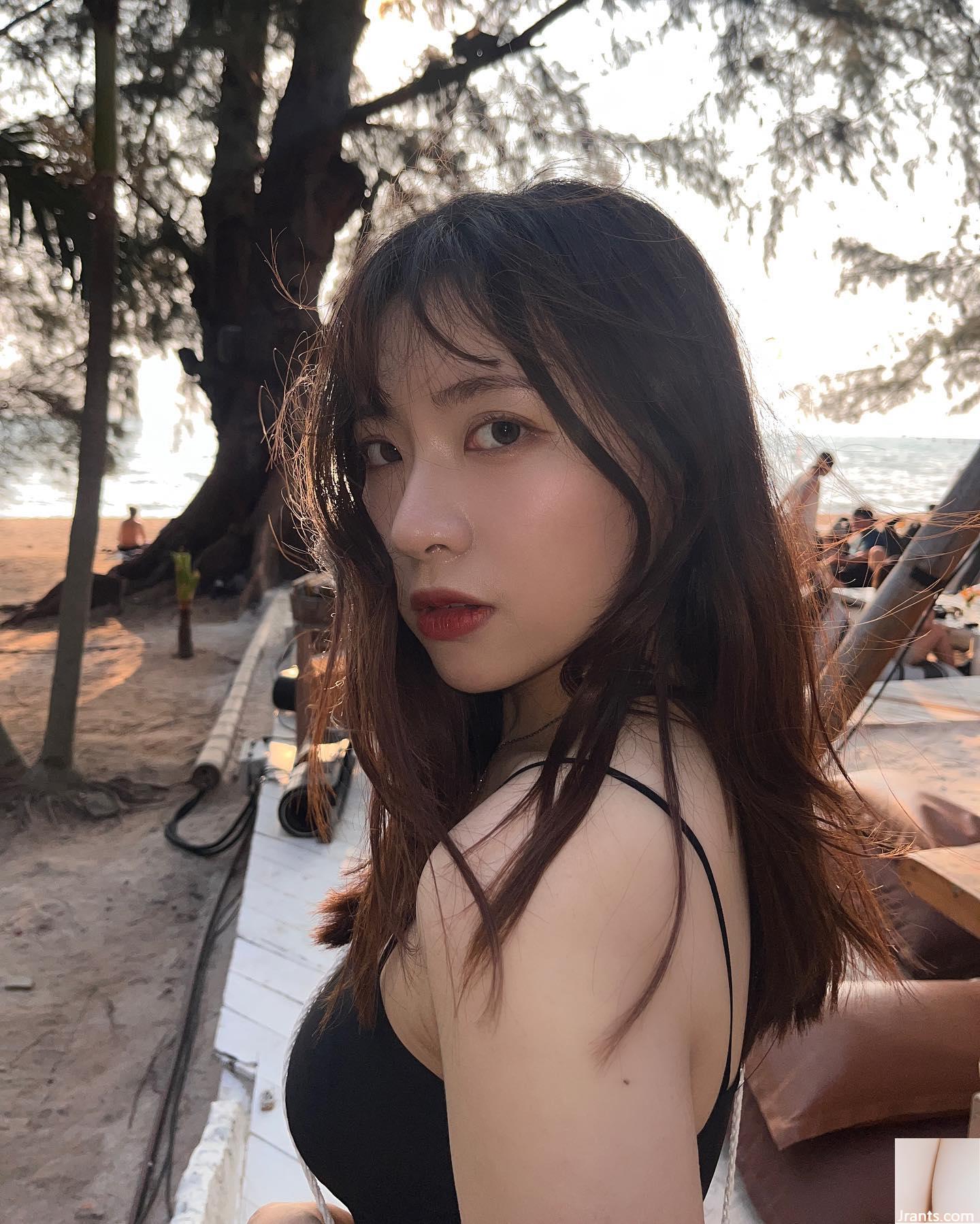 “Lin Yuxuan” có làn da trắng và xinh đẹp với bộ ngực lộ ra đầy cám dỗ (10P - Ảnh 8